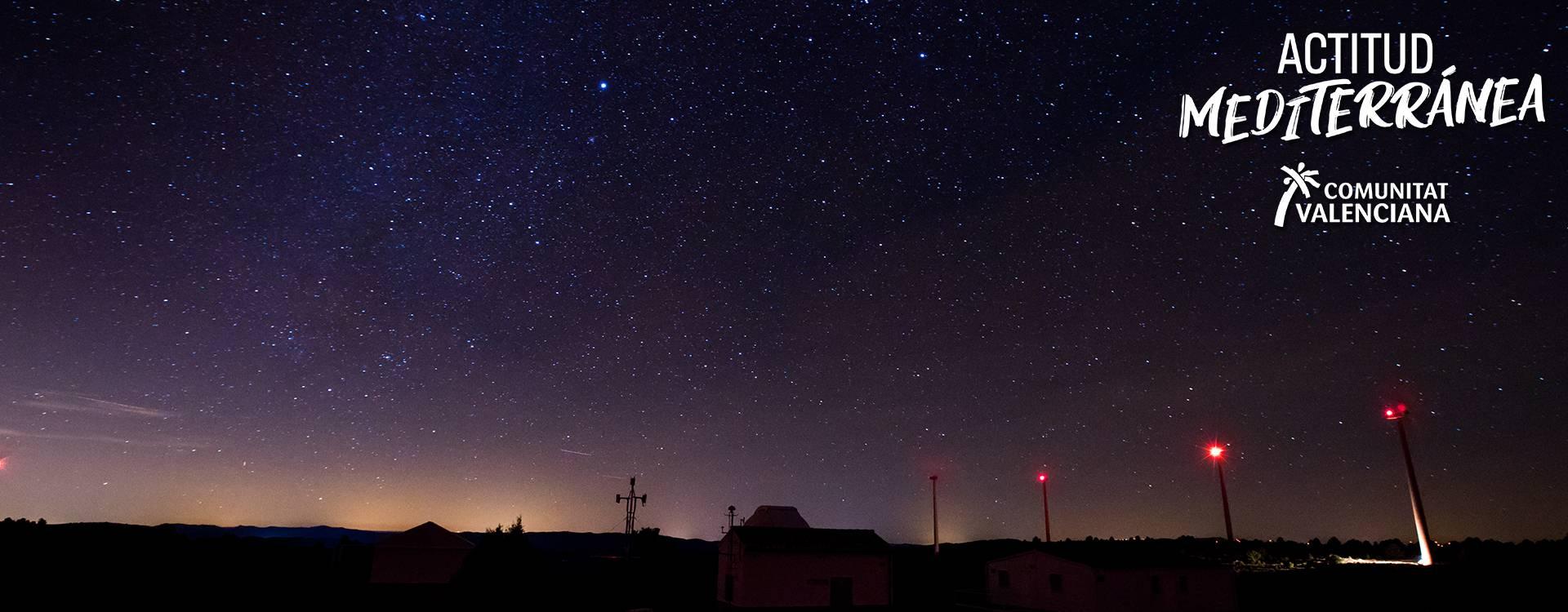 Imatge astroturisme d'una nit estrellada	